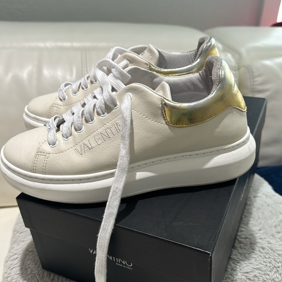 Valentine shoes - Picture 4 of 5